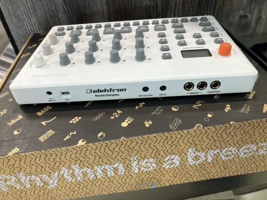 Elektron - MODEL:SAMPLES 2